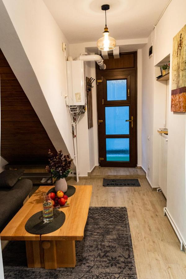 Apartment Aries Postavarului Brasov